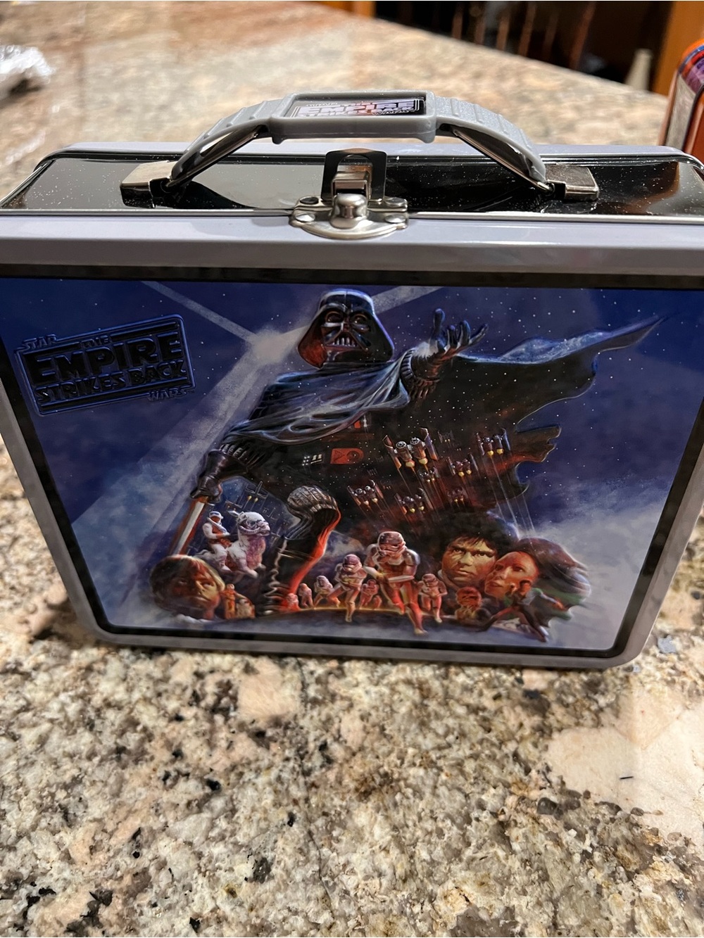 Star Wars Black and White Tin Box - Saga Side Panel